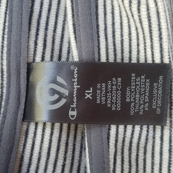 Champion long sleeve grey sweatshirt - Picture 5 of 7